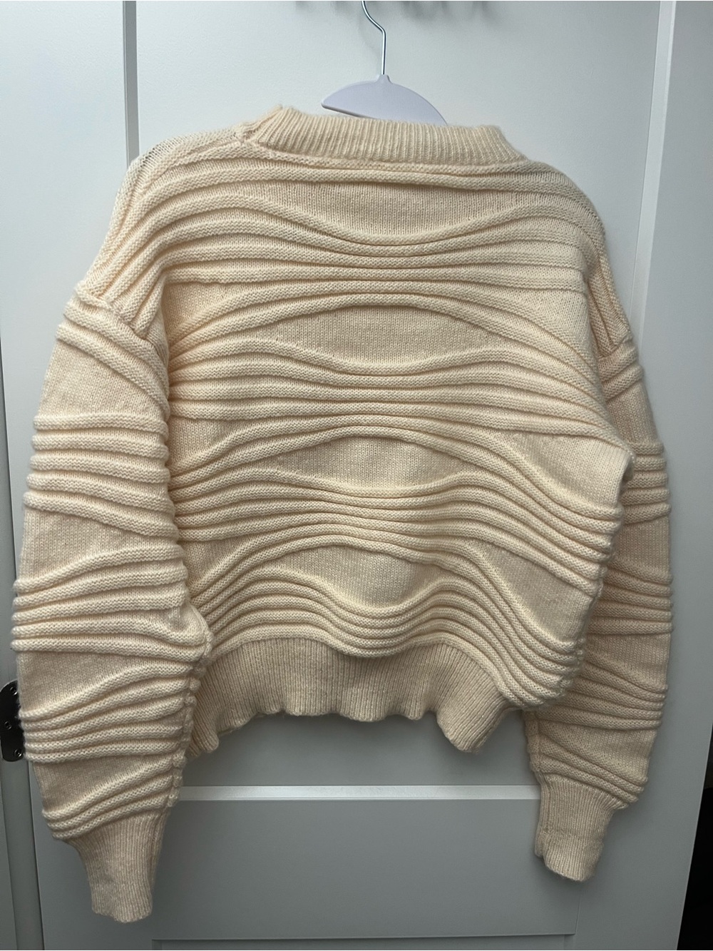 Cream Textured Rib Wave Sweater - Women's - Picture 2 of 2